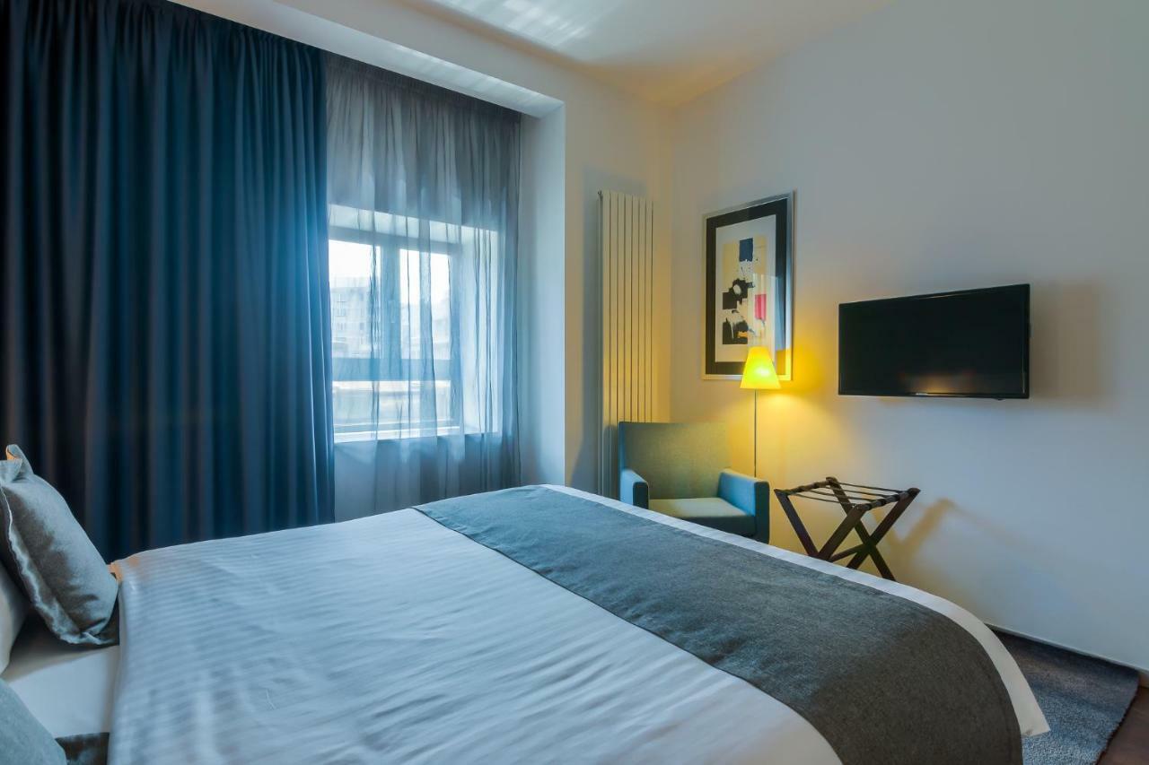 Hotel Cismigiu Bucarest Esterno foto
