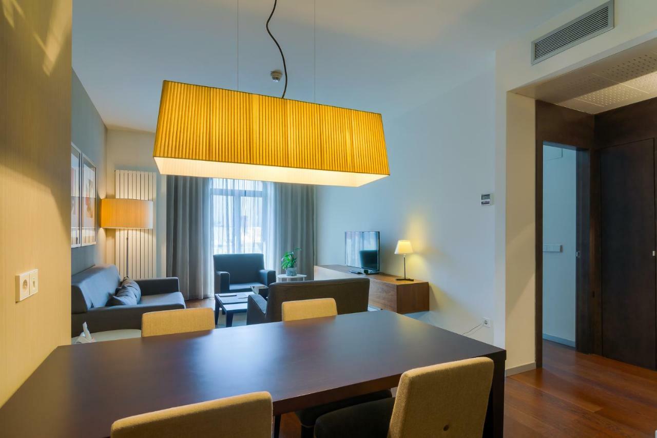 Hotel Cismigiu Bucarest Esterno foto