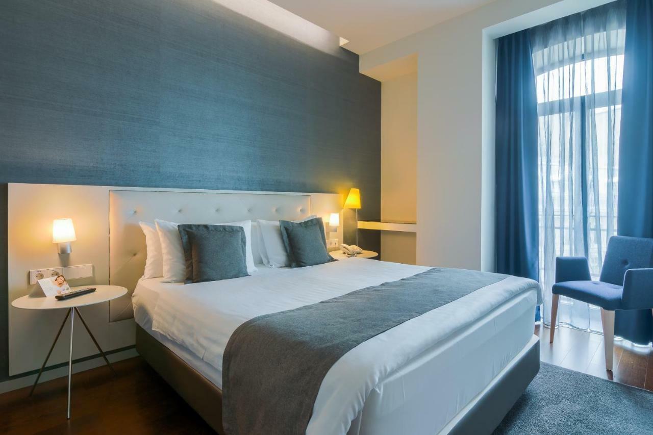 Hotel Cismigiu Bucarest Esterno foto